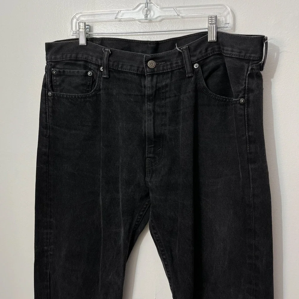 Levi's 505 Regular Fit Jeans Men 40x32 Black Straight Leg Denim Pants 00505-0260